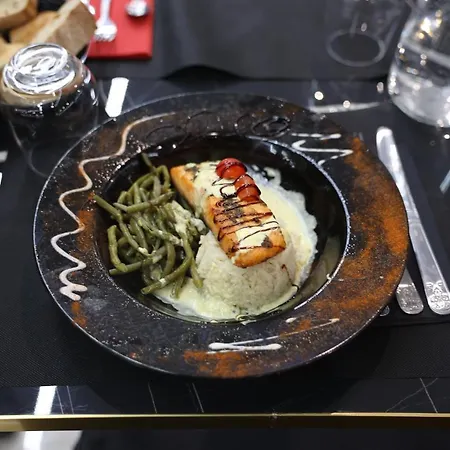 Hotel Restaurant Clement Ader