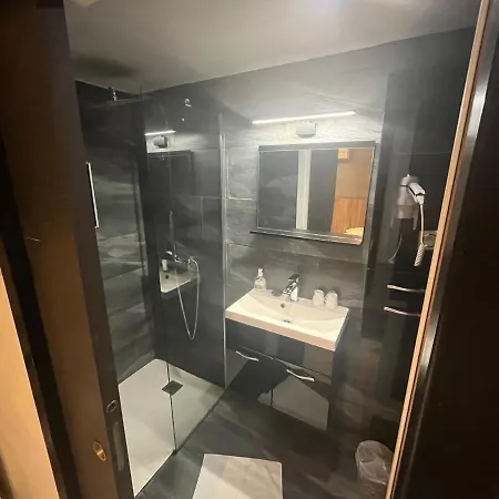 Restaurant Clement Ader Szálloda Muret