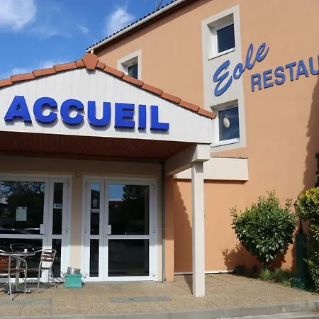 Restaurant Clement Ader Hotel 2*
