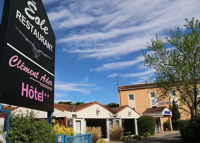 Hotel Restaurant Clement Ader 2*